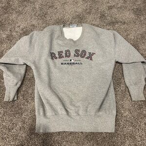 MEDIUM GRAY RED SOX CREWNECK